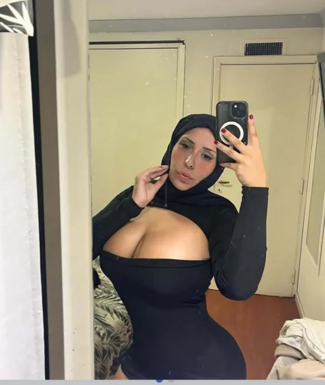 Tülay ve Tülin